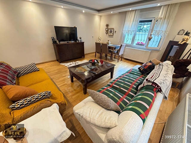 ÜÇEL-İDEALTEPE SAHİL TEK YETKİLİ GENİŞ M2 AYRI MUTFAK FIRSAT 2+1 - Görsel 11