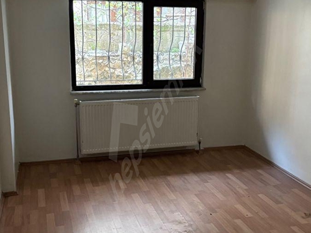 BAHÇELİEVLER MADENCİLER SK BAHÇE KATLI 2+1 DAİRE - Görsel 11