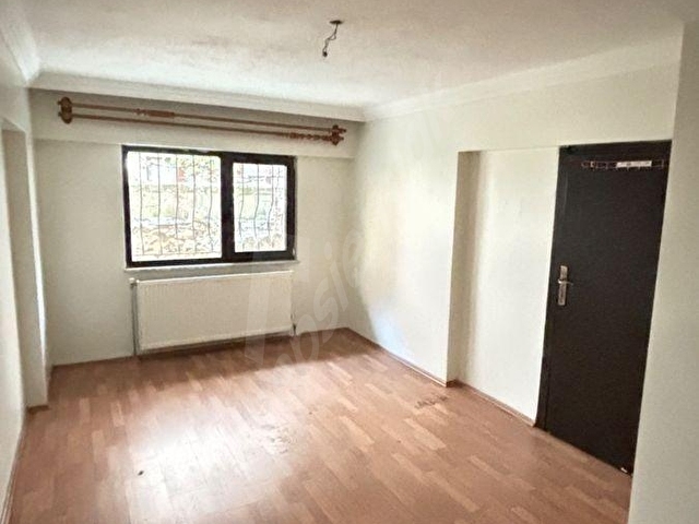 BAHÇELİEVLER MADENCİLER SK BAHÇE KATLI 2+1 DAİRE - Görsel 13