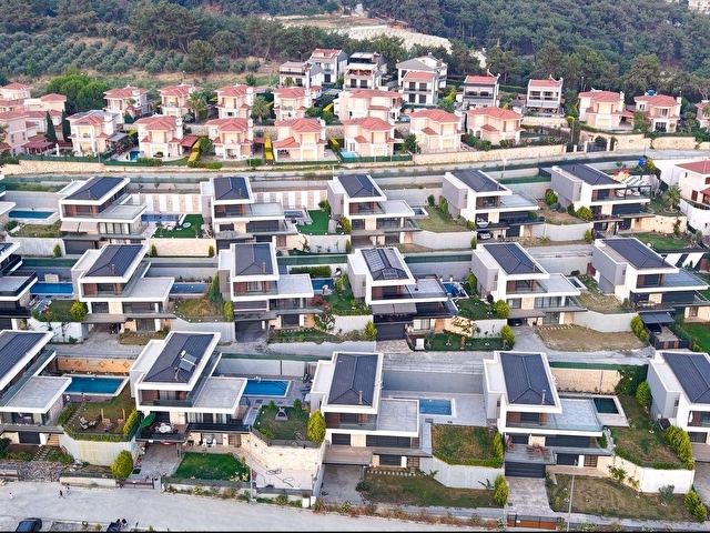 KUŞADASI SOĞUCAKTA EŞYALI SATILIK LÜKS ASANSÖRLÜ VİLLA - Görsel 6