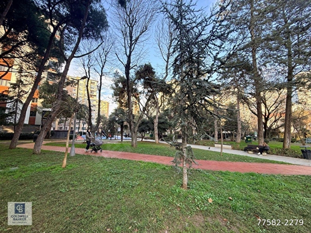 Sahrayıcedit  İnönü cad.Yakını Az Katlı Binada 2+1Satılık Daire