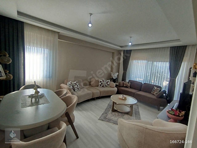 GARİPOĞULLARINDAN IRMAK REZİDANSDA LUX 3+1 SATILIK... - Görsel 2