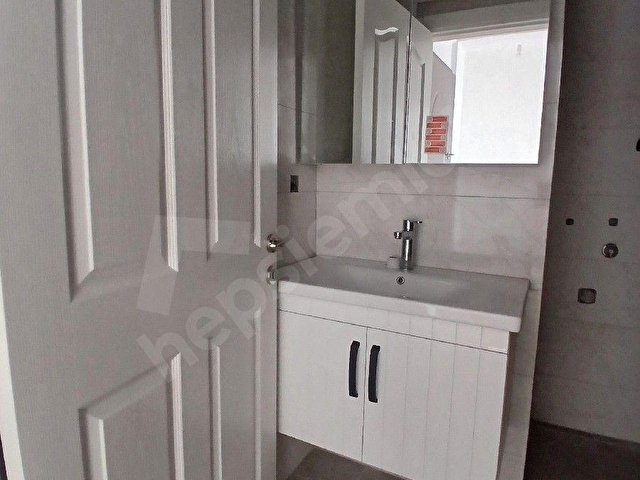 MUMCULAR ANA CADDE ÜZERİNDE KİRALIK OFİS - Görsel 16