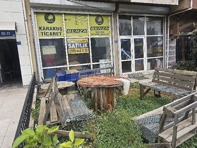 DENİZLİ BULVARI ÜZERİNDE, Geniş kullanımlı satılık dükkan