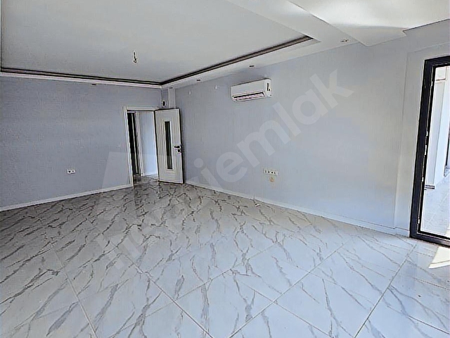 TORBALININ GÖZDE KONUMDA ULTRA LÜX SİTE İÇERİSİNDE SATILIK 3+1