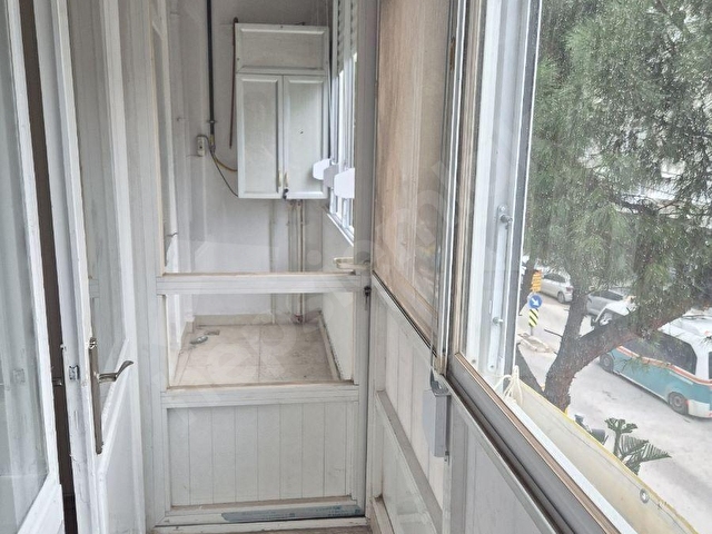 İzmir Karşıyaka Bahçelievler kiralık 2+1 doğalgazlı köşe daire - Görsel 13