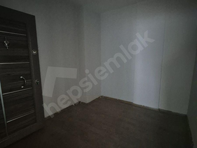 İzmir Karşıyaka Bahçelievler kiralık 2+1 doğalgazlı köşe daire - Görsel 11