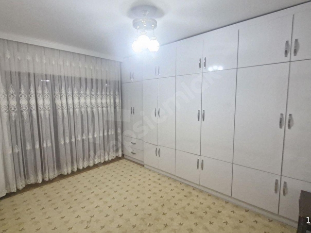 YMZDEN ŞEHİTGAZİ KONUTLARINDA SATILIK TERTEMİZ BAKIMLI 2+1 - Görsel 12