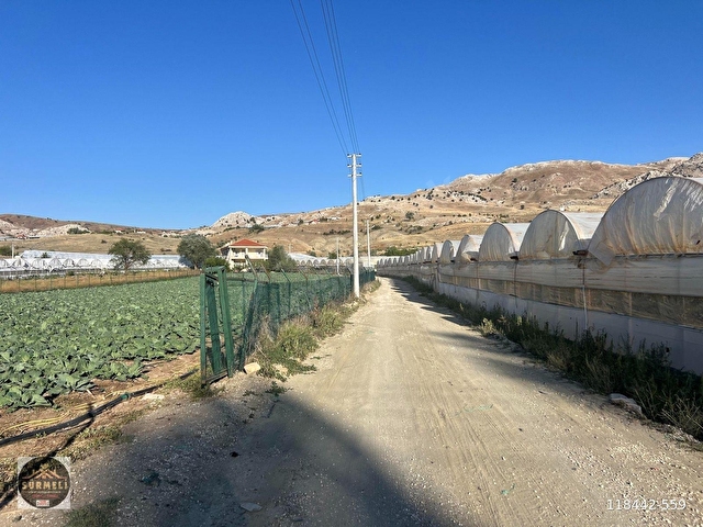 YAYLA KAYABAŞDA MÜSTAKİL BAHÇELİ EV VE 5642 M2 TARLASI İLE - Görsel 22