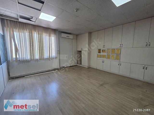 metsel BEYLİKDÜZÜ OSB 1500 m2 MASRAFSIZ TIR RAMPALI YÜKSEK GİRİŞ - Görsel 8
