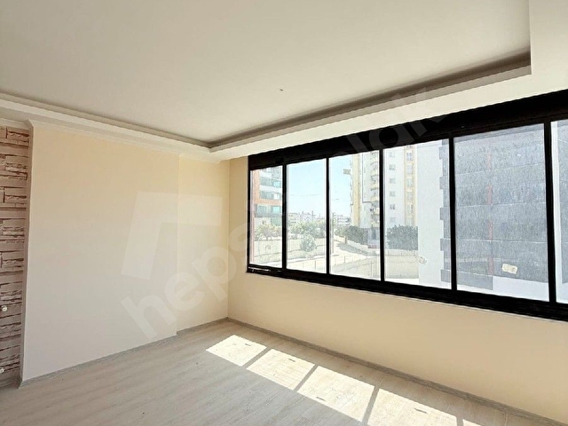 ALTAYLILAR MAH.SİTE İÇERİSİNDE 4.KAT 4+1 220 M.SATILIK SIFIR DAİRE - Görsel 4