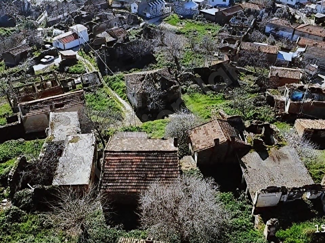 TİRE ÇAĞAN GAYRIMENKULDEN TEK TAPU İKİ KÖY EVİ - Görsel 4