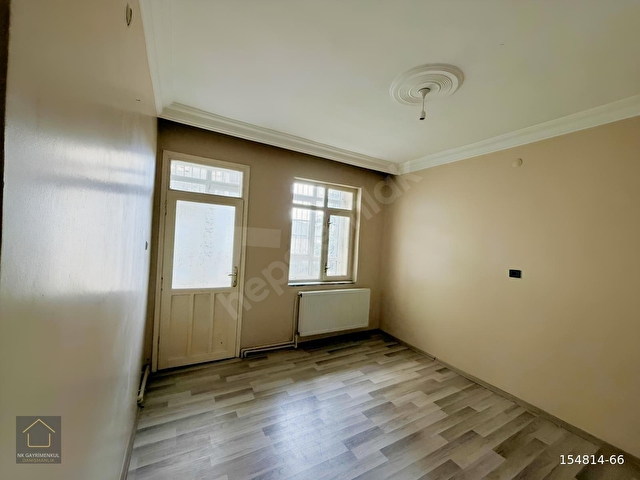 İKİNİSAN CADDESİNDE SİTE İÇERİSİNDE ARA KAT KİRALIK 3+1 DAİRE - Görsel 4
