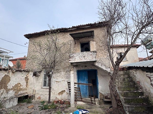 Irlamaz köyünde iki katlı acil satılık müstakil ev 140 m2 - Görsel 4