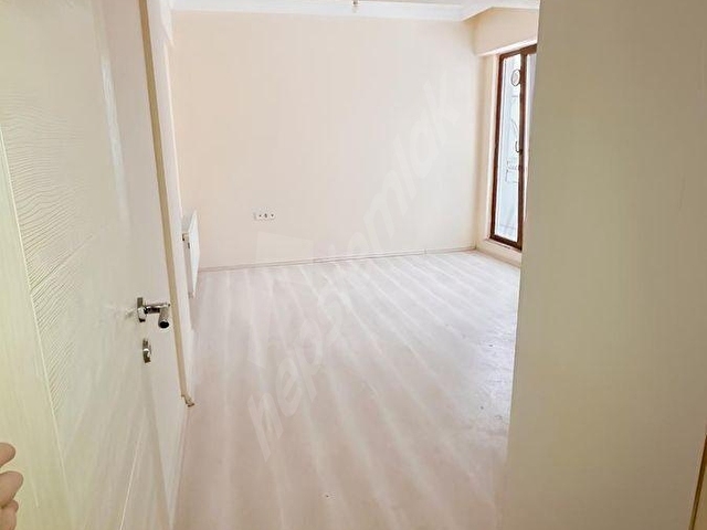 ÇANAKKALE BARBAROS İLKÖĞRETİM OKULU ARKASINDA 1+1 KİRALIK DAİRE - Görsel 8