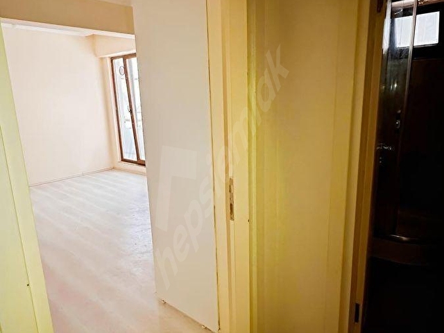 ÇANAKKALE BARBAROS İLKÖĞRETİM OKULU ARKASINDA 1+1 KİRALIK DAİRE - Görsel 7