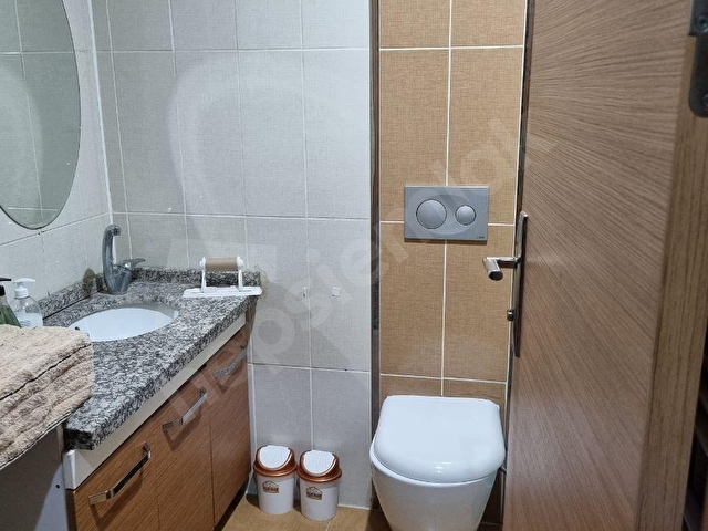 SELÇUKLU İSTANBUL YOLUNA CEPHE SİTE İÇİNDE 1+1 EŞYALI DAİRE - Görsel 15
