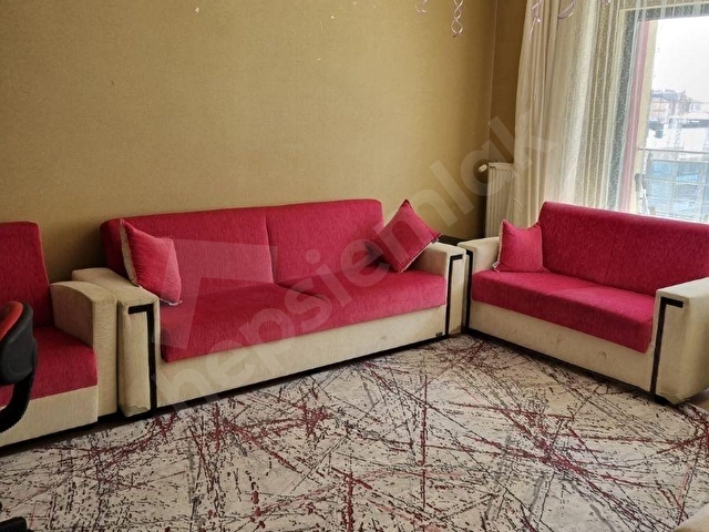 SELÇUKLU İSTANBUL YOLUNA CEPHE SİTE İÇİNDE 1+1 EŞYALI DAİRE - Görsel 4