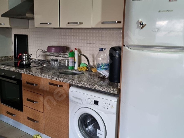 SELÇUKLU İSTANBUL YOLUNA CEPHE SİTE İÇİNDE 1+1 EŞYALI DAİRE - Görsel 19