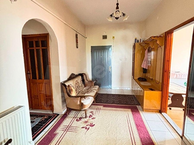 DEVELİ POLAT GAYRİMENKUL-ÇARŞI MERKEZDE SATILIK DAİRE - Görsel 4