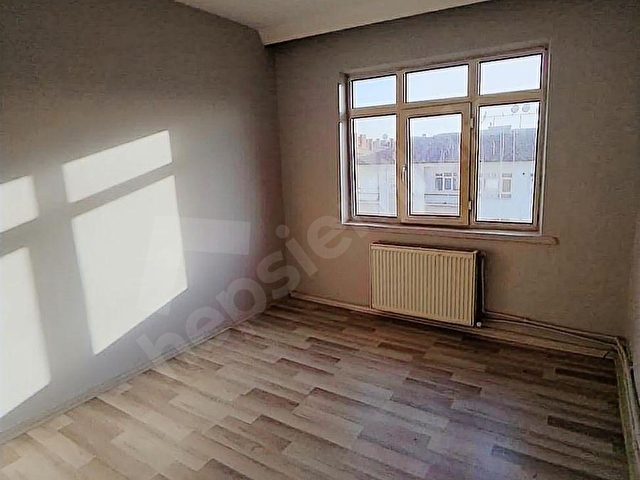 KUZEY EMLAKTAN METRO YAKINI 3+1 BOŞ ÖN CEPHE SATILIK DAİRE - Görsel 14
