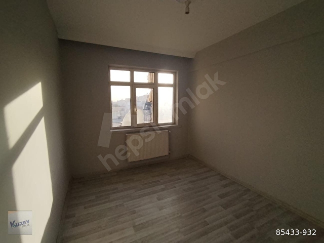 KUZEY EMLAKTAN METRO YAKINI 3+1 BOŞ ÖN CEPHE SATILIK DAİRE - Görsel 26