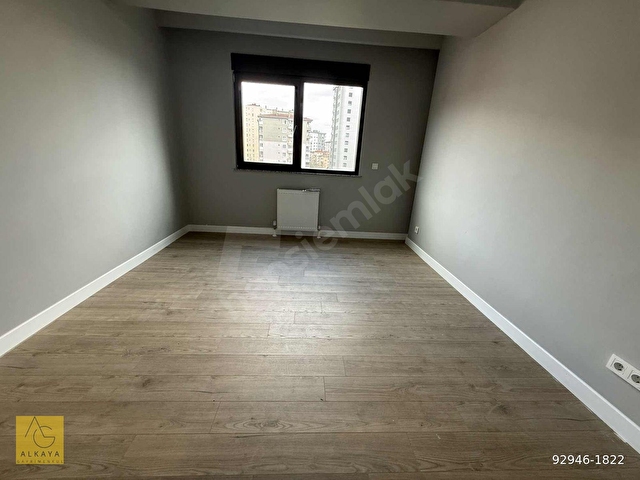 Havuzlu Sitede Satılık 2+1 Daire 75 m² Balkonlu, 2 Banyolu, - Görsel 20