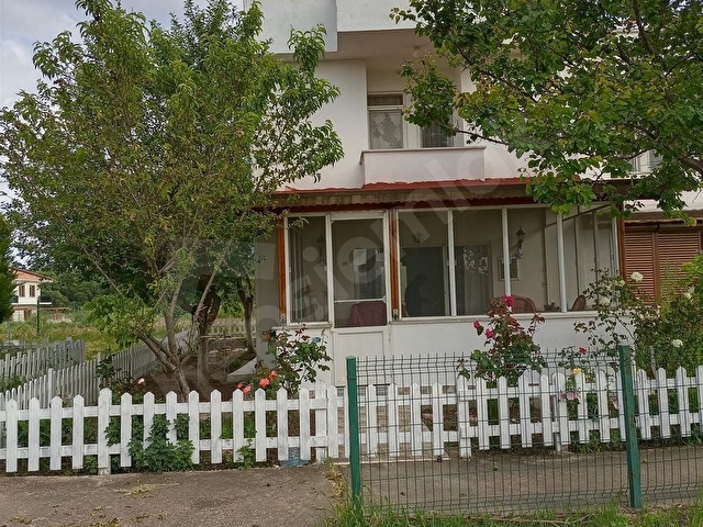 ENEZ VAKIFTA 130 m² 3 KATLI YAZLIK VİLLA 237 m² ARSA PAYI