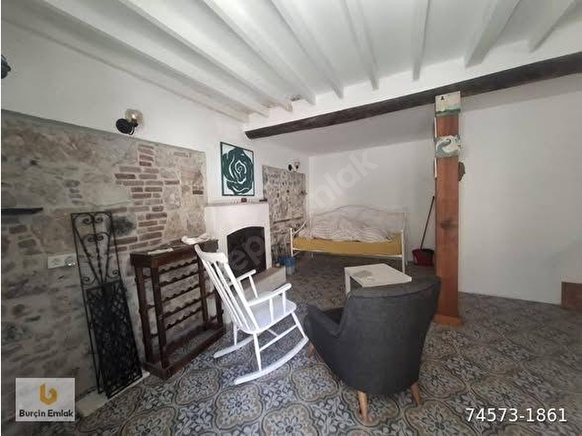 BURÇİN EMLAKTAN AYVALIK MERKEZDE SATILIK TAŞ BİNA - Görsel 7