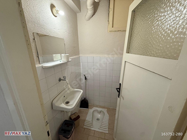 REMAX YAZ DAN ADNAN MENDERES MAHALLESINDE ARAKAT SATILIK DAIRE - Görsel 19