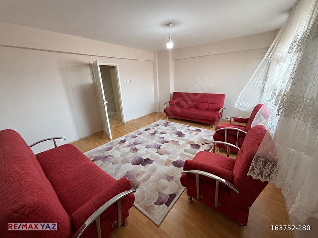 REMAX YAZ DAN ADNAN MENDERES MAHALLESINDE ARAKAT SATILIK DAIRE - Görsel 8