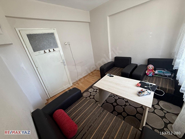 REMAX YAZ DAN ADNAN MENDERES MAHALLESINDE ARAKAT SATILIK DAIRE - Görsel 17