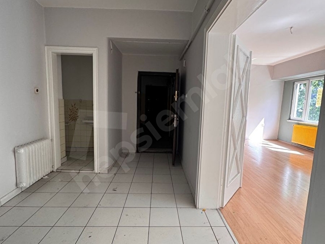 MİTATPAŞADA 3+1  KOMBİLİ BÜYÜK DAİRE - Görsel 2