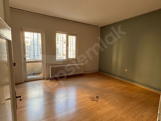 MİTATPAŞADA 3+1  KOMBİLİ BÜYÜK DAİRE - Görsel 5