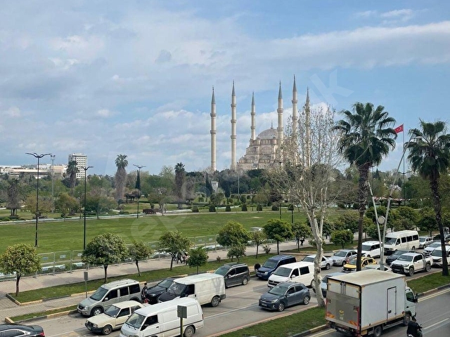 TUFAN ÇINARdan FUZULİ CADDESİNDE MERKEZ PARK MANZARALI SATILIK