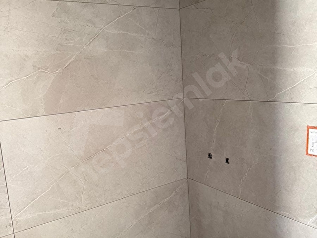 KAYAPA ÇAMLIKTA SİTE İÇİ 3+1 SIFIR DAİRE - Görsel 27