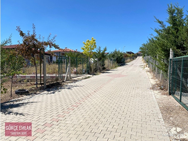 GÖKÇE EMLAKTAN İKİPINARDA HAZIR KURULU SİTE İÇİNDE 500 M² BAHÇE - Görsel 19