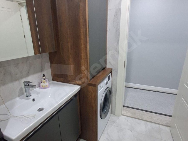 AYVALIK SARIMSAKLI TAM MERKEZDE EŞYALI SATILIK 2+1 DAİRE - Görsel 22