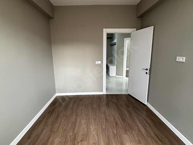 15 TEMMUZMahallesinde Kiralık 3+1 sıfır daire - Görsel 7
