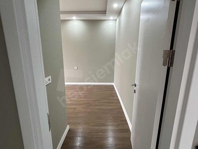 15 TEMMUZMahallesinde Kiralık 3+1 sıfır daire - Görsel 8