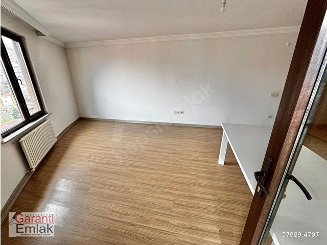 ZONGULDAK GARANTİ EMLAKTAN SOSYAL YAŞAM ALANLI MERLIFE GOLD REZİDANSTA ARA KAT 1+1 KİRALIK DAİRE - Görsel 12