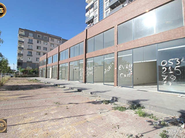 Sg Den Seyrantepe Mahallesi Liv Hospital Yaninda Kiralik Dukkan 107473 168 Hurriyet Emlak