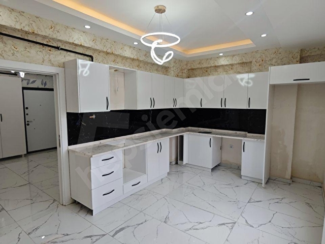 4 odalı 2.35 sonunda badıllı güzelşehir rampasına yakın yerde