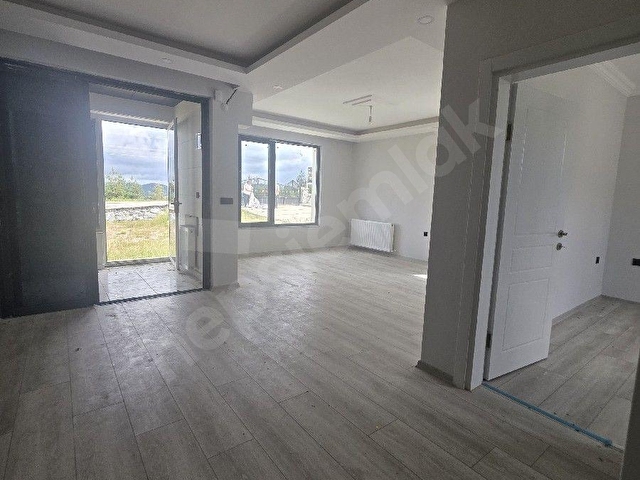 ALAÇAM TEPE BÖLMESİ ACİL SATILIK VİLLA - Görsel 11