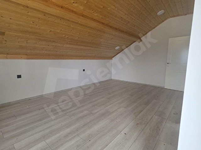 ALAÇAM TEPE BÖLMESİ ACİL SATILIK VİLLA - Görsel 26