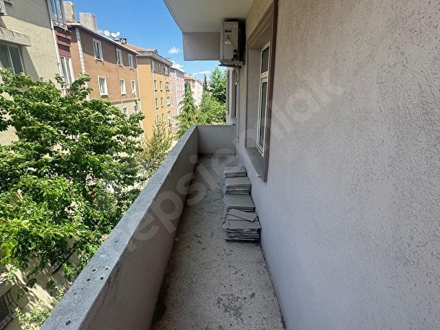 İstasyon Caddesinde Sıfırlanmış Kiralık 2+1 Daire - Görsel 30