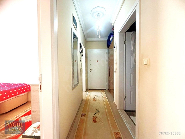 AKÇAYDA AYGÜLDEN ÖN CEPHE DOĞALGAZLI HEMEN OTURUMA HAZIR GENİŞ BALKONLU ASANSÖRLÜ 2+1SATILIK DAİRE - Görsel 17