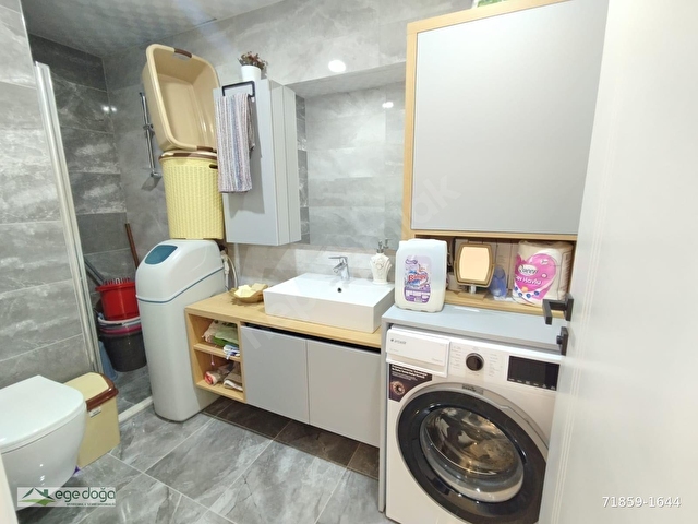 KUŞADASI MERKEZE YAKIN KAPALI OTAPARK ÇİFT CEPHE 2+1 DOĞALGAZLI - Görsel 28