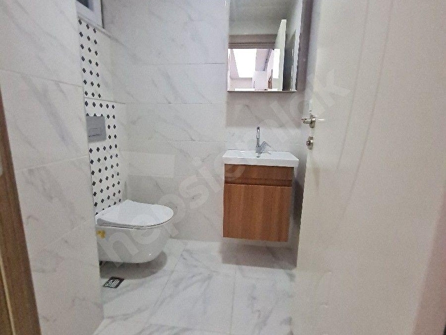 Yatırımcıya Kiracılı Emniyet Tranvay Yakın 1.Kat 2+1,kapalı ve Acık Otoparklı Doğalgazlı 95m2  Daire - Görsel 27