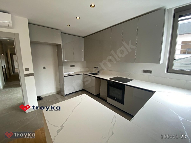 KADIKÖY FENERYOLU MAH. 3+1 SATILIK DAİRE TROYKADAN - Görsel 6